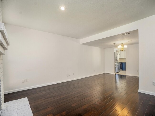 Foto del edificio - 746 Country Pl Dr