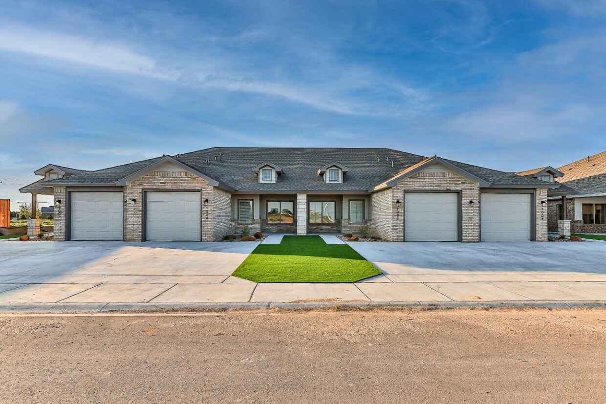 1006 N 7th St, Wolfforth, TX 79382 House Rental in Wolfforth, TX