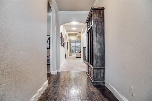 Foto del edificio - 401 Sarah Cir