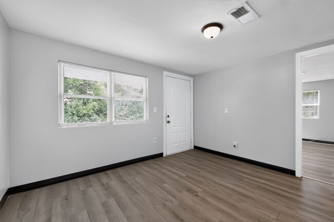 Building Photo - 1626 Telfair St Ln