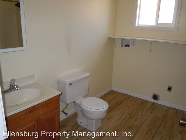 Building Photo - 2 br, 1 bath House - 309 W 2nd Ave