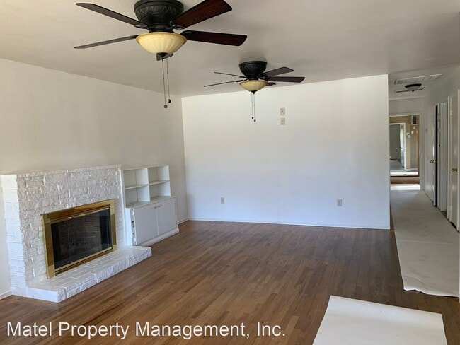 Building Photo - 2 br, 2 bath House - 401 Ryan Ave