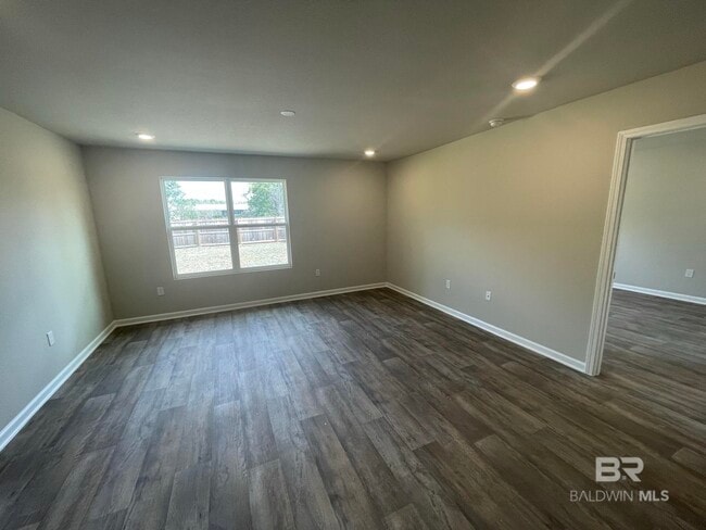 Foto del edificio - 205 Burnston Wy