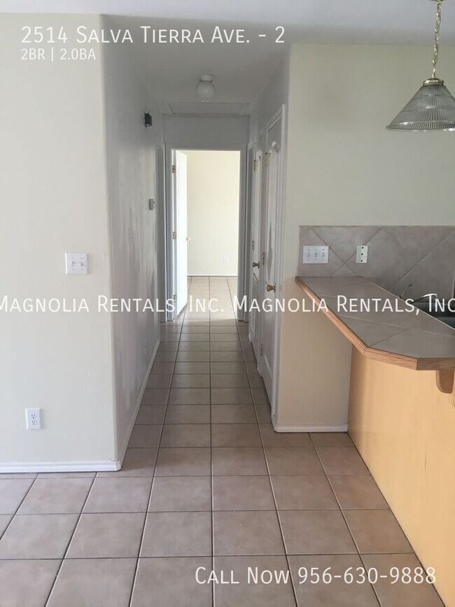 Building Photo - 2514 Salvatierra Ave