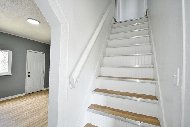 Foto del edificio - 1912 Pallas St