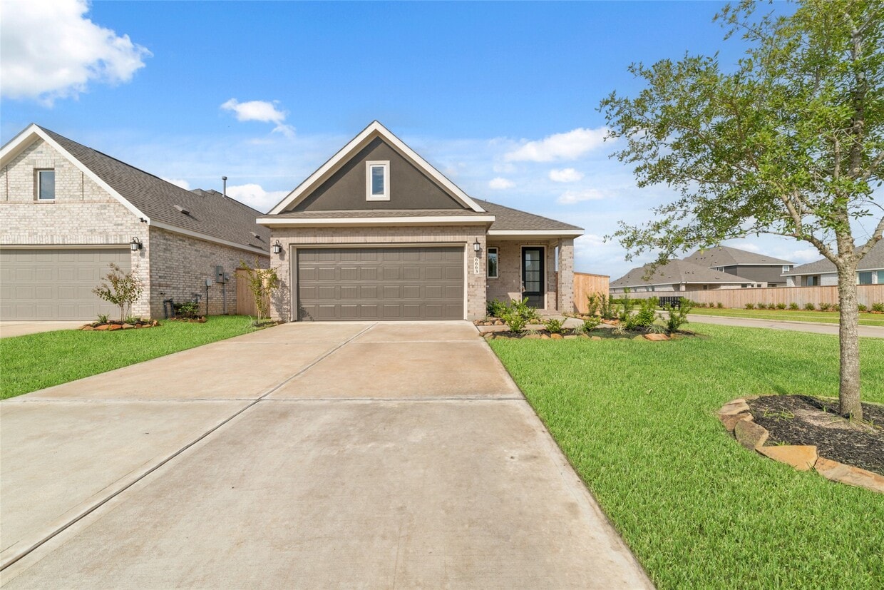 Foto principal - 6663 Sunset Velvet Dr