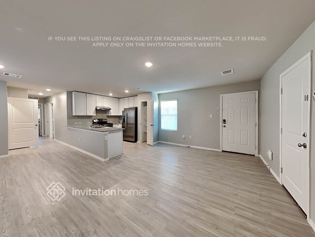 Foto del edificio - 8126 Serro Medina