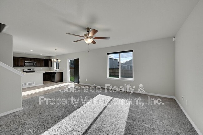 Foto del edificio - 6552 Tillamook Dr