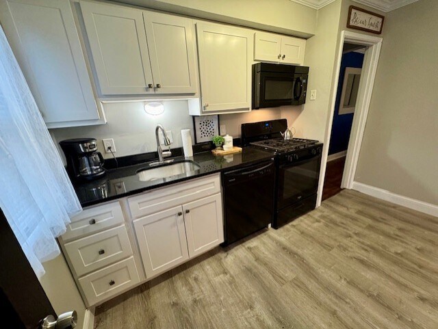 Foto del edificio - 6735 Dale Ave