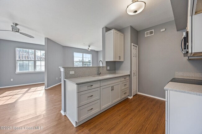 Building Photo - 5663 Star Rush Dr