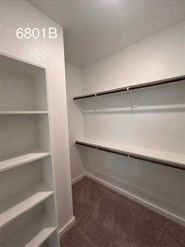 Foto del edificio - 6801 Babylon Blvd