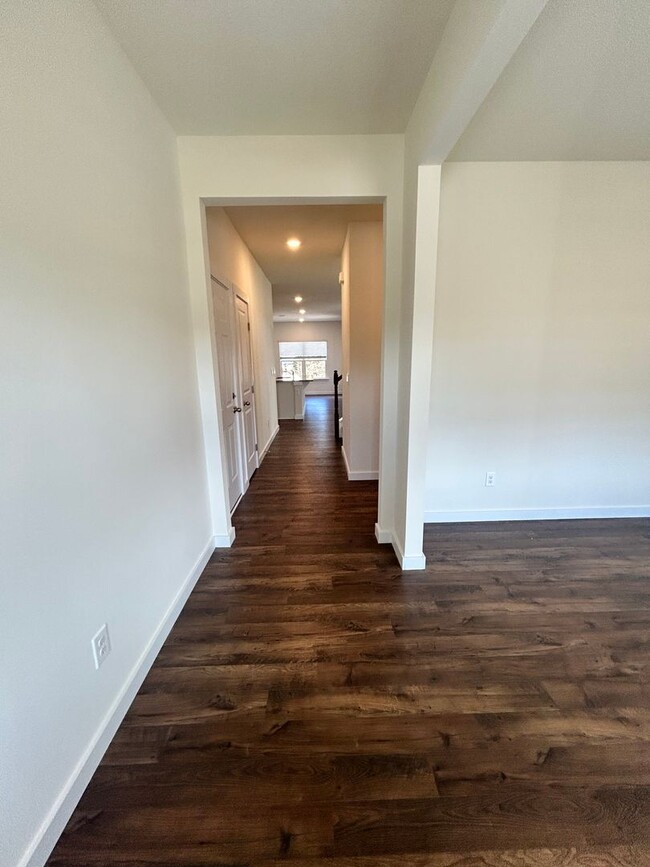 Foto del edificio - Spacious New Build in Hixson! 5 Beds, 3.5 ...