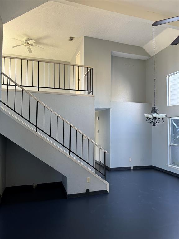 Building Photo - 13215 Fountain Crest Dr