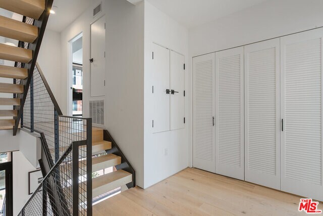 Foto del edificio - 610 S Van Ness Ave