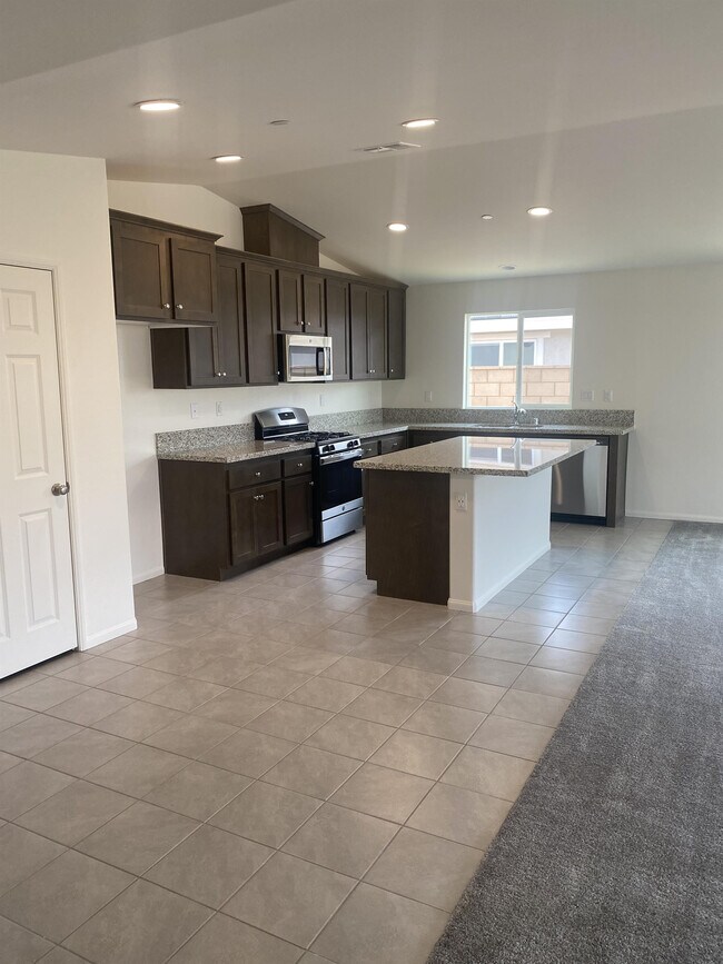 Foto del edificio - 12926 Dawn Ridge Way