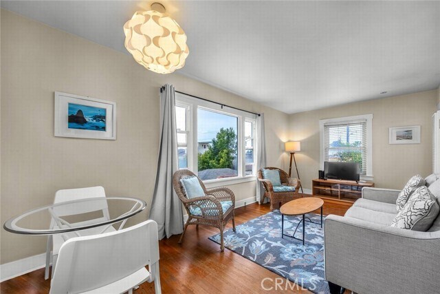 Foto del edificio - 204-S 1/2 CA-1