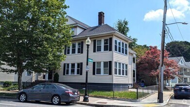 Building Photo - 506 Washington St