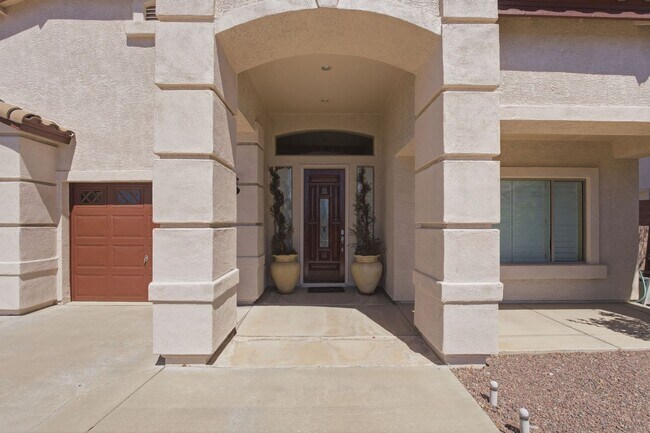 Foto del edificio - 4927 N Louis River Way