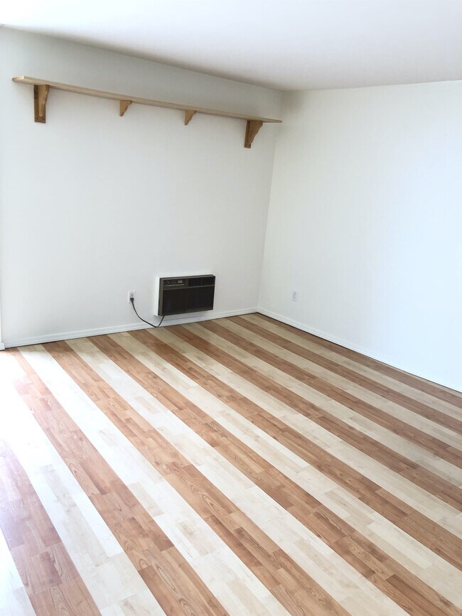 Foto del edificio - 3050 Rue D’Orleans
