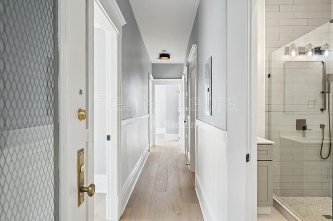 Building Photo - 1192 Pacific Ave