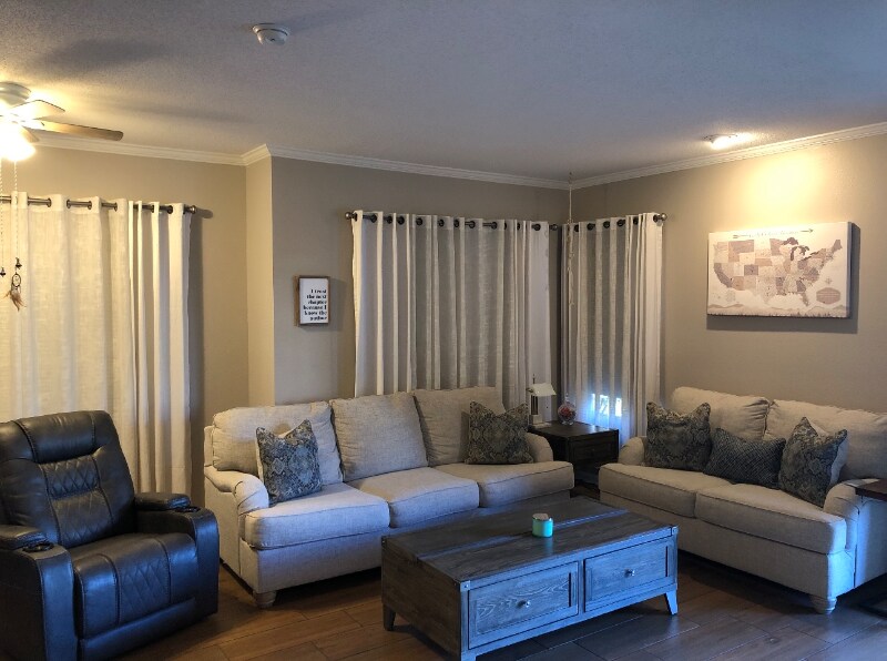 Foto principal - 350 Emerald Forest Blvd