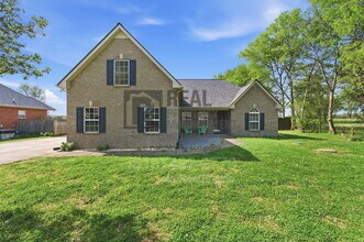 Building Photo - 1934 Mural Ln