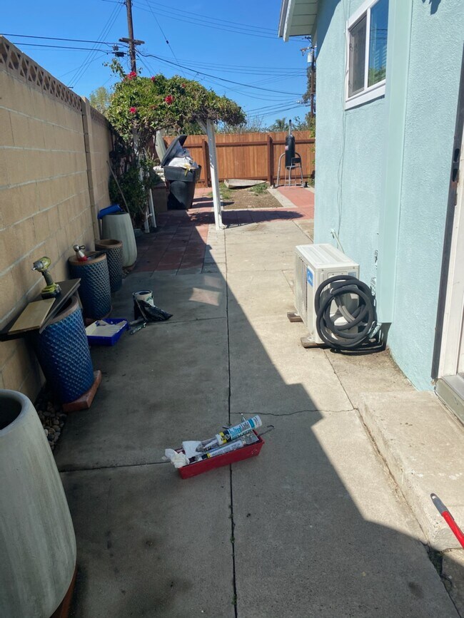 Foto del edificio - 11723 Puryear Ln