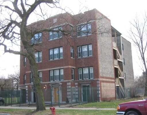 Primary Photo - 6630 S Yale Ave