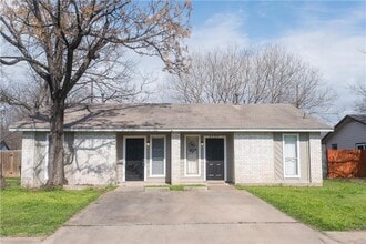 Building Photo - 6000 Tracy Lynn Ln