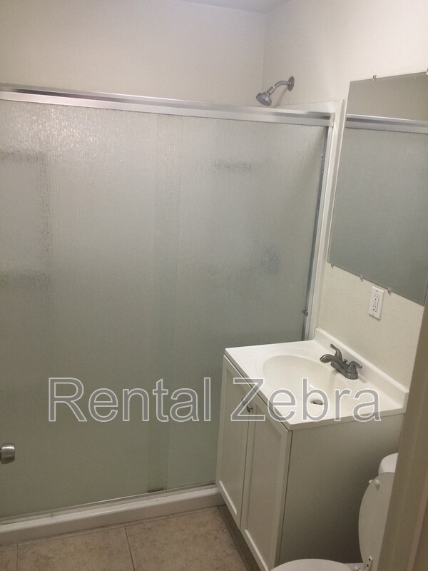 108 E 12th St Unit 2, Merced, CA 95341 Condo for Rent in Merced, CA