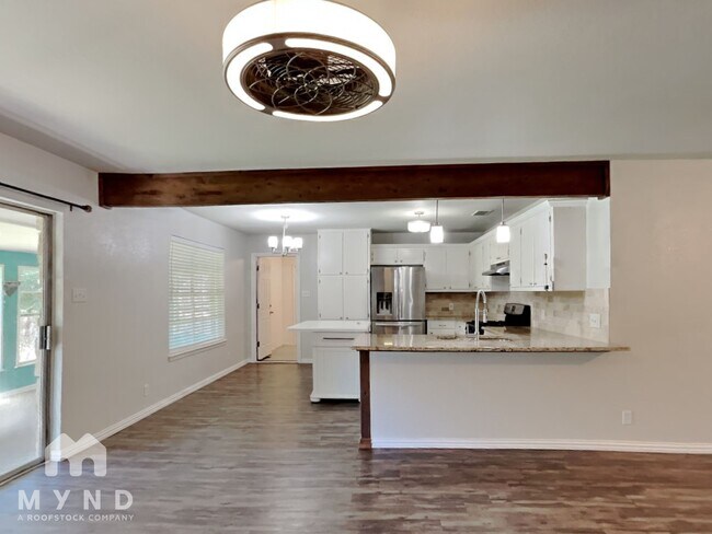 Foto del edificio - 612 S Rough Creek Ct