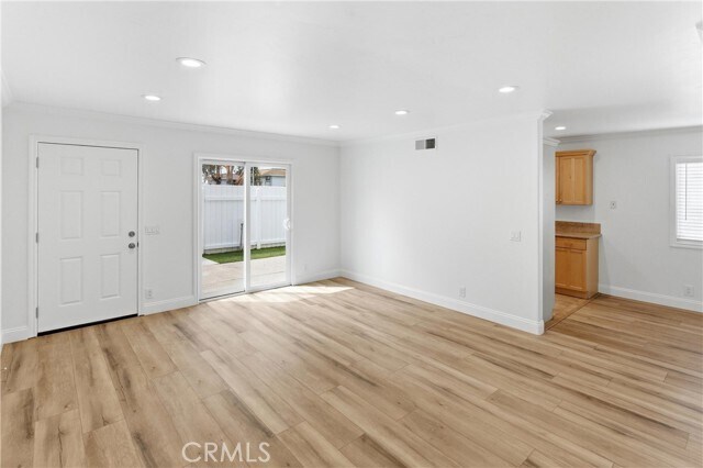 Foto del edificio - 9582 Pettswood Dr