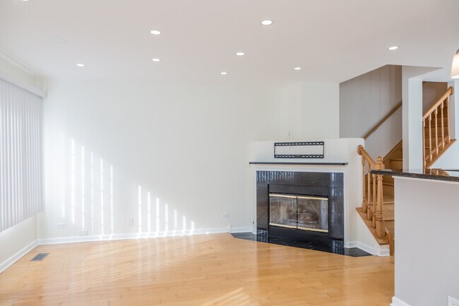 Foto del edificio - 9054 W Heathwood Cir