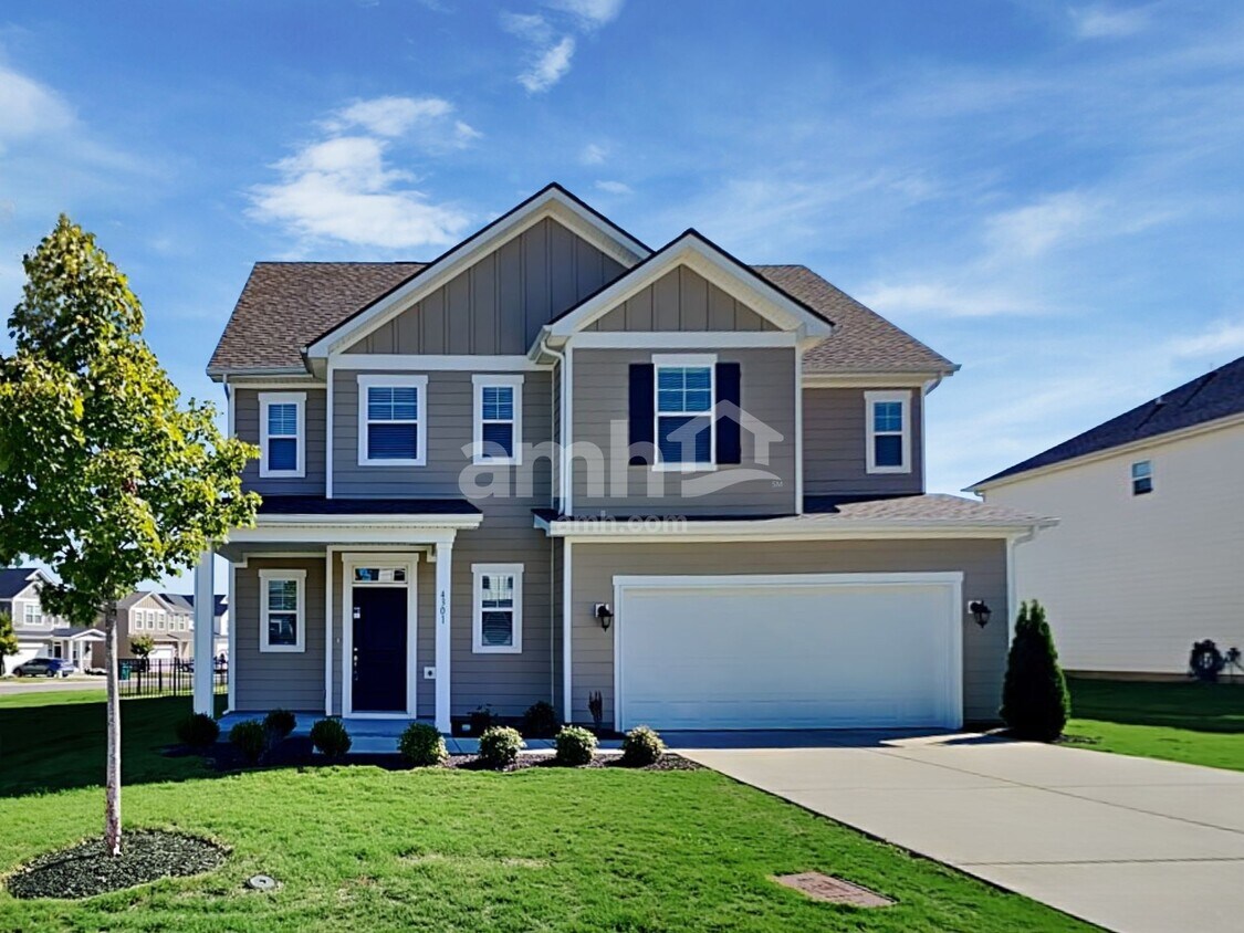 Foto principal - 4301 Spregan Way