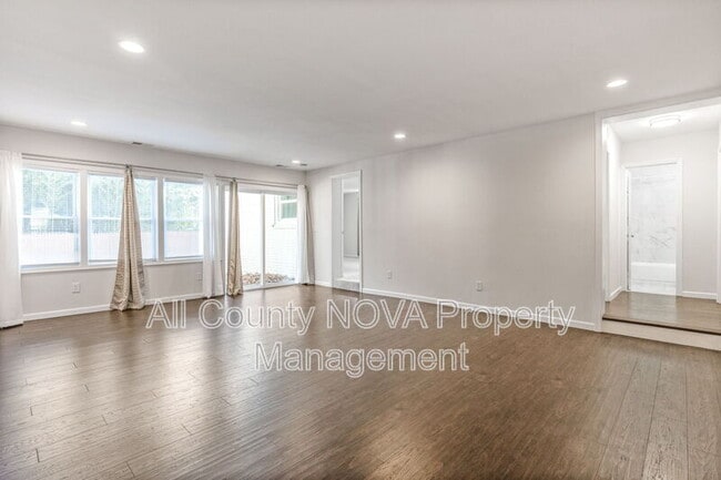 Building Photo - 5017 Brinkley Rd