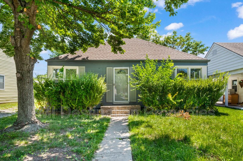 Primary Photo - 1417 E 25th Ave