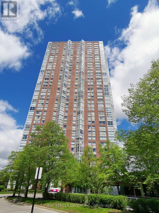 Building Photo - 7 Concorde Pl