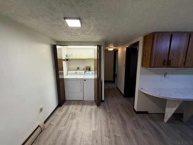 Foto del edificio - 4690 Elton Rd