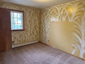 Building Photo - 226 S Burkhart Rd