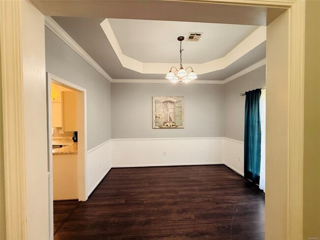 Building Photo - 566 New Bingham Dr