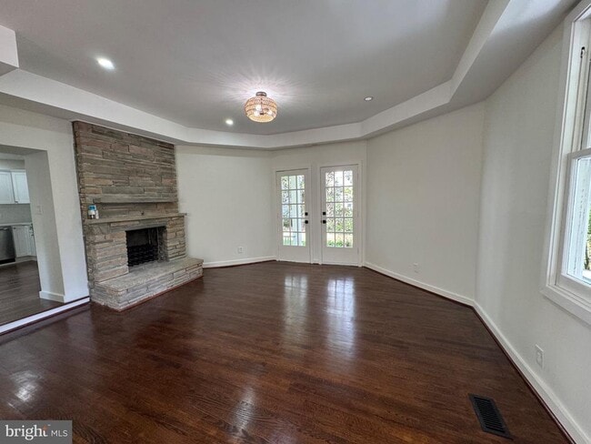 Building Photo - 6102 Princeton Ave