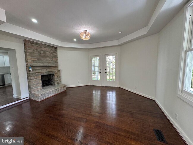Foto del edificio - 6102 Princeton Ave