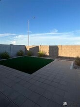 Building Photo - 3749 S Desert Sky Dr
