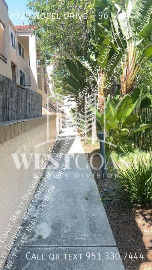 Foto del edificio - Gorgeous 2-bed/2-bath Condo in a Gated Com...