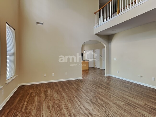 Building Photo - 540 Kingsmoor Drive