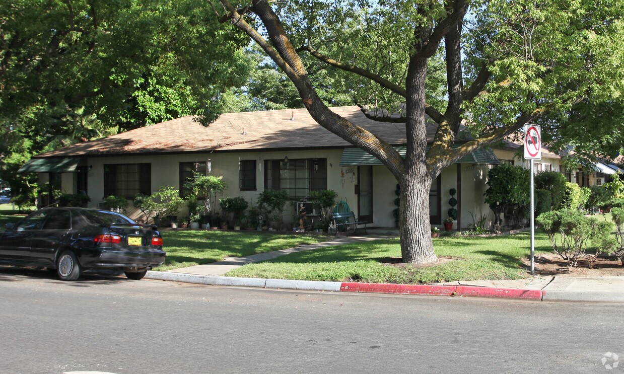 Foto principal - 1105-1127 Arc Way
