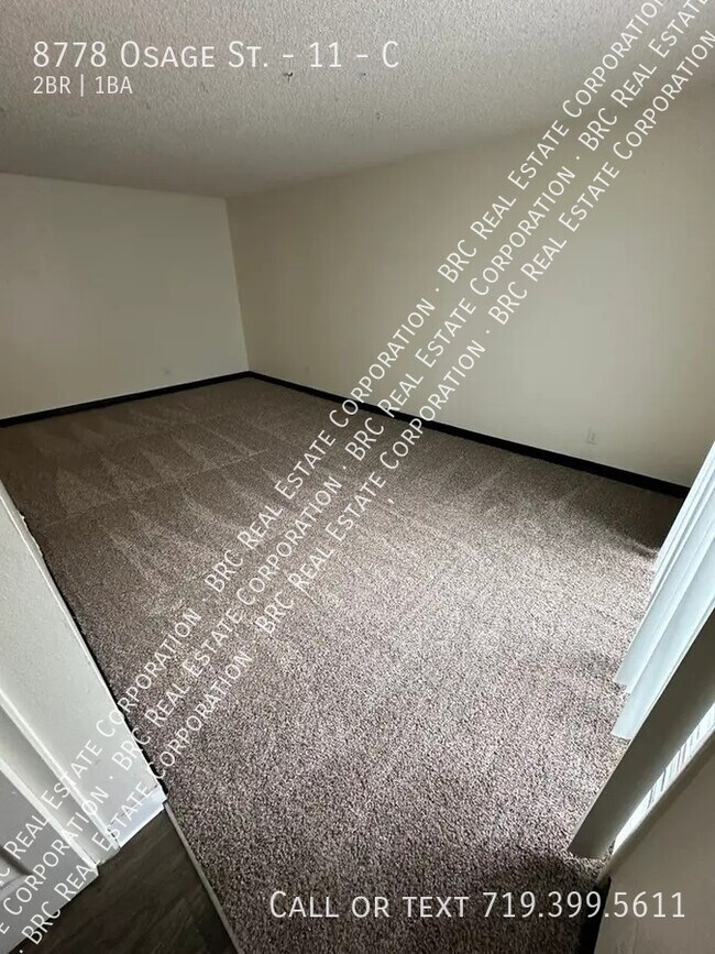 Foto del edificio - 8778 Osage St