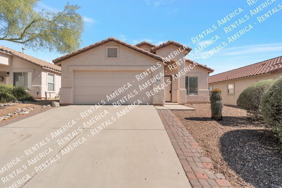 Foto principal - 5573 W Dove of Peace Dr