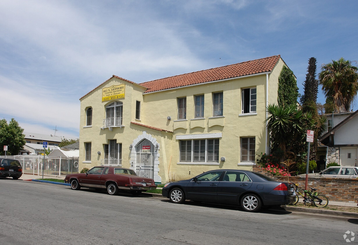 Building Photo - 1012 N Ardmore Ave