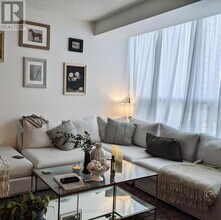 Building Photo - 5 Old Sheppard Ave